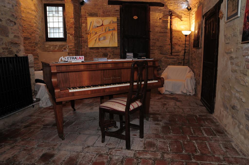La Residenza Del Bargello Villa Gubbio Eksteriør billede